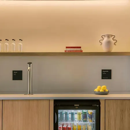 Sonder By Marriott Bonvoy Manzoni Torre Velasca Aparthotel Milano